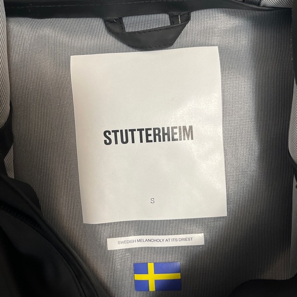 Black Camden Coat - Picture 4 of 6